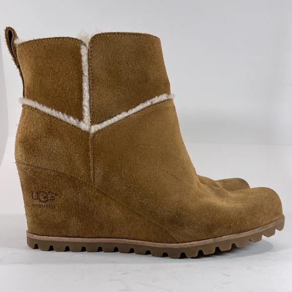 UGG Women's Marte Wedge Booties Chestnut Color - Picture 11 of 12